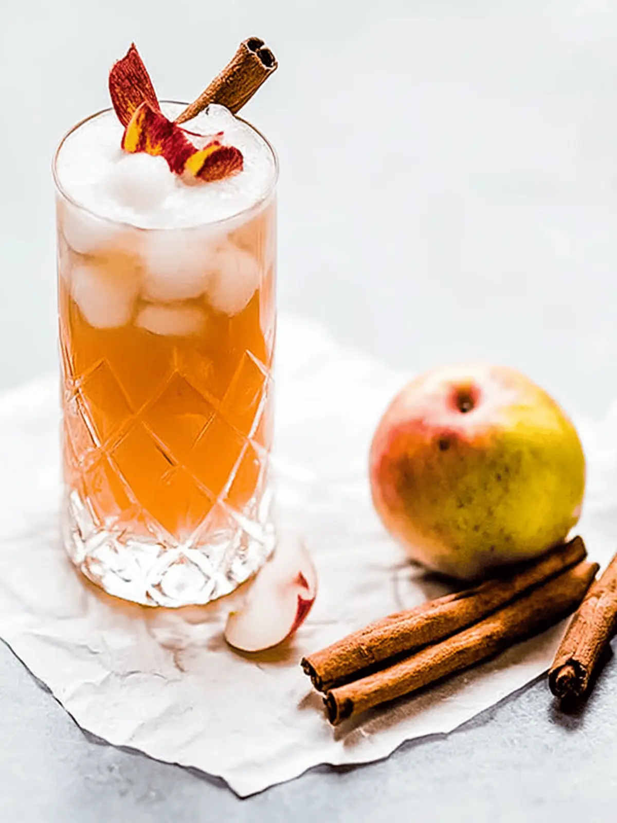 Wintercocktail Heißer Apfelpunsch